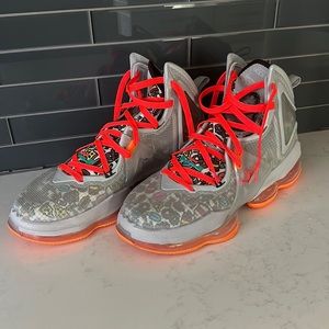 LeBron 19 EP “Fast Food” (Mens 13)